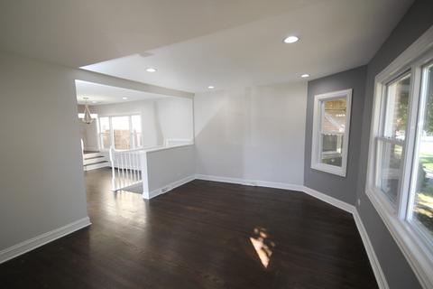 9414 S Eberhart Ave, Chicago, IL 60619 photo 16