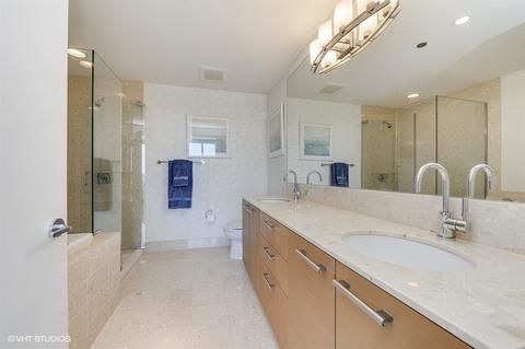 340 E Randolph St #305, Chicago, IL 60601 photo 11