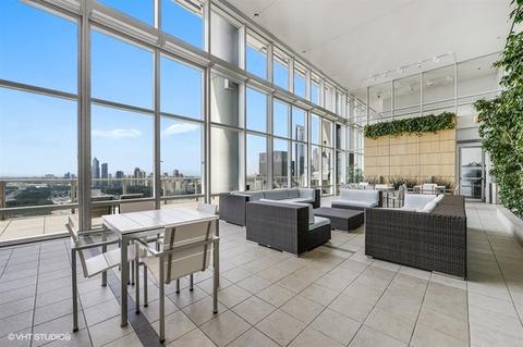 340 E Randolph St #305, Chicago, IL 60601 photo 16