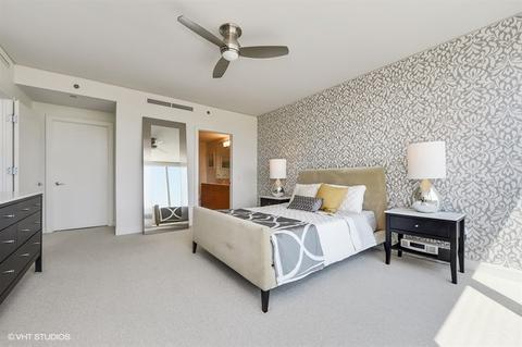 340 E Randolph St #305, Chicago, IL 60601 photo 10