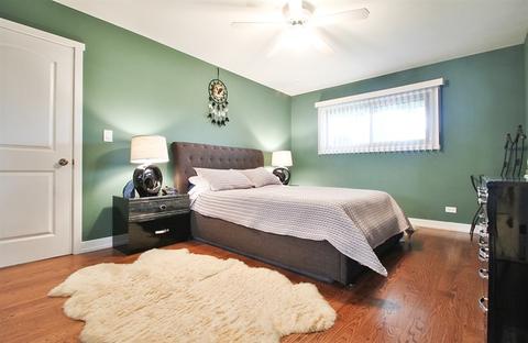 1808 E Aztec Ln, Mount Prospect, IL 60056 photo 9