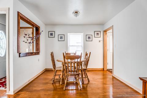 835 Spruce St, Aurora, IL 60506 photo 6