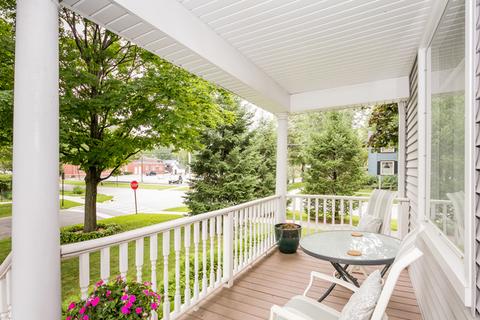 1504 E Walnut Ave, Des Plaines, IL 60016 photo 3