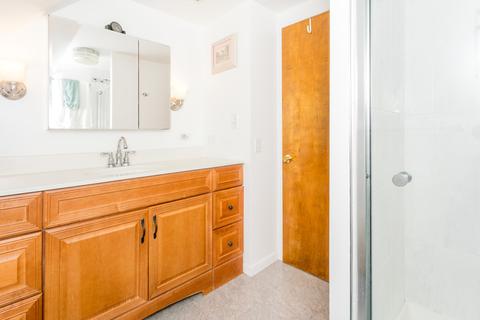 1504 E Walnut Ave, Des Plaines, IL 60016 photo 23