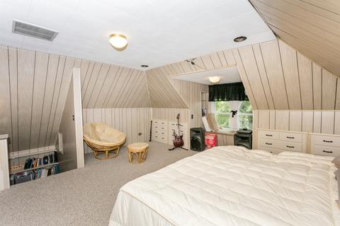 1504 E Walnut Ave, Des Plaines, IL 60016 photo 22