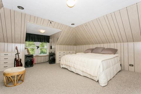 1504 E Walnut Ave, Des Plaines, IL 60016 photo 21
