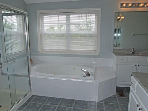 1526 Bridle Ln, Bartlett, IL 60103 photo 29