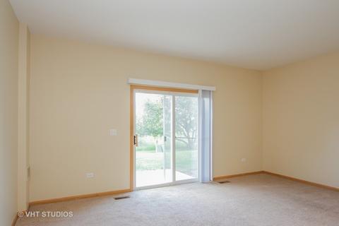 2516 Oak Tree Ln, Plainfield, IL 60586 photo 2