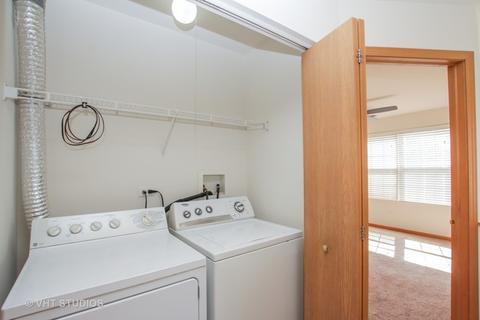 2516 Oak Tree Ln, Plainfield, IL 60586 photo 8