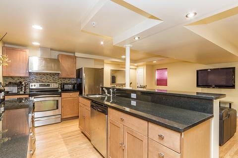 5735 River Birch Dr, Hoffman Estates, IL 60192 photo 25