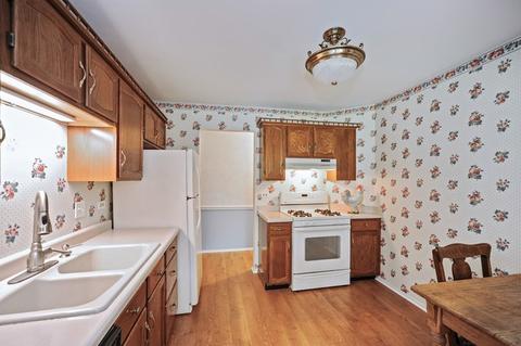 1504 Canbury Ct #A1, Wheeling, IL 60090 photo 4
