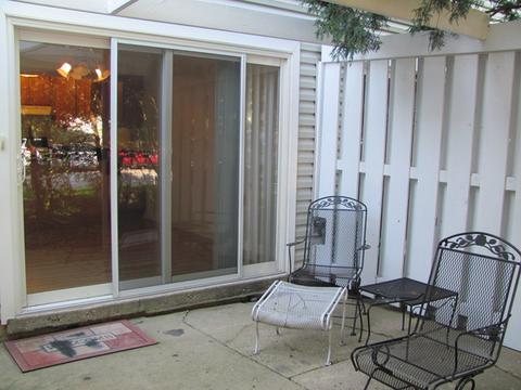 879 Oxford Pl, Wheeling, IL 60090 photo 13