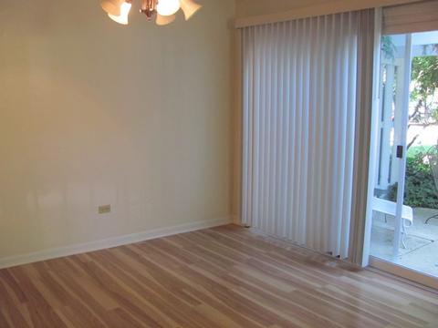 879 Oxford Pl, Wheeling, IL 60090 photo 5