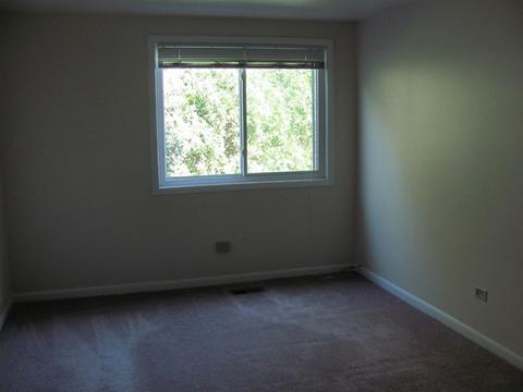 879 Oxford Pl, Wheeling, IL 60090 photo 9