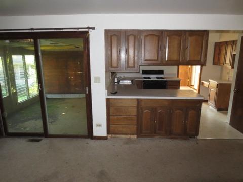 325 Hope Ct, Elgin, IL 60123 photo 8