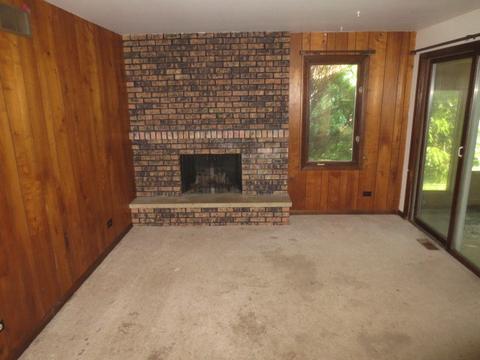 325 Hope Ct, Elgin, IL 60123 photo 7