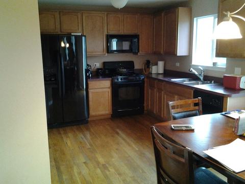 6422 Midleton Ln, Mchenry, IL 60050 photo 2