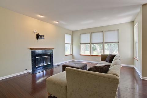 110 E Old Mill Trl, Antioch, IL 60002 photo 15