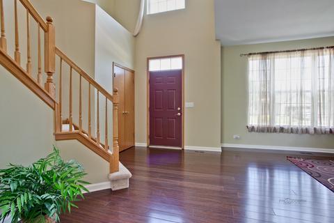 110 E Old Mill Trl, Antioch, IL 60002 photo 6