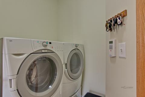 110 E Old Mill Trl, Antioch, IL 60002 photo 16
