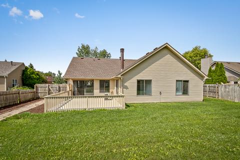 2935 Fox Hill Rd, Aurora, IL 60504 photo 24