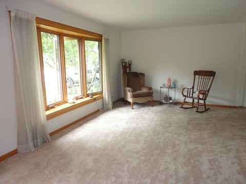 845 Pear Tree Ln, Bartlett, IL 60103 photo 3