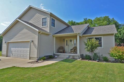 1240 Tower Dr, Ottawa, IL 61350 photo 1