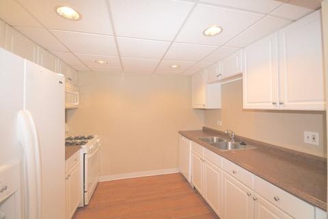 158 E Bailey Rd #L, Naperville, IL 60565 photo 2