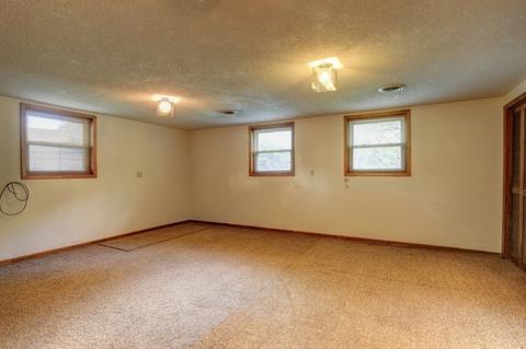 1012 Pinecrest Ct, Rantoul, IL 61866 photo 13