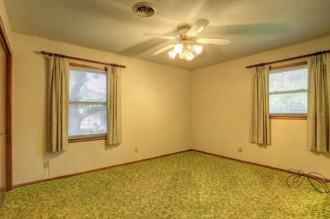 1012 Pinecrest Ct, Rantoul, IL 61866 photo 18