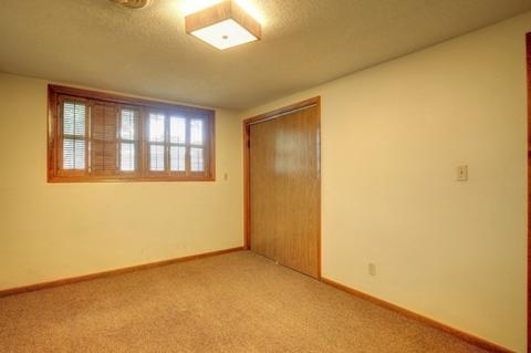 1012 Pinecrest Ct, Rantoul, IL 61866 photo 12
