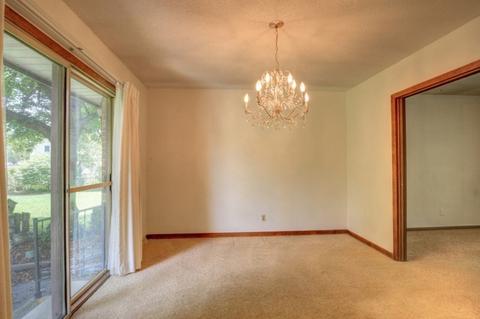 1012 Pinecrest Ct, Rantoul, IL 61866 photo 6