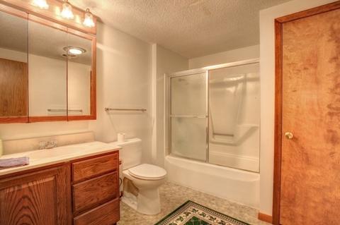 1012 Pinecrest Ct, Rantoul, IL 61866 photo 11