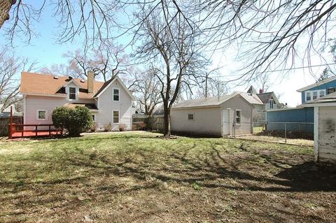 564 N Porter St, Elgin, IL 60120 photo 10