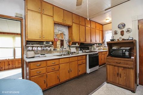 538 S Dearborn Ave, Kankakee, IL 60901 photo 3