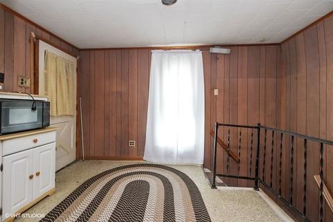 538 S Dearborn Ave, Kankakee, IL 60901 photo 8