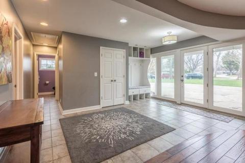 1943 Paddock Ln, Wheaton, IL 60187 photo 22