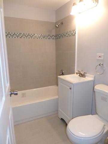 604 Columbus St, Mchenry, IL 60051 photo 10
