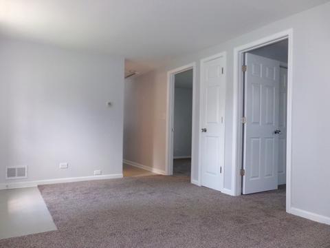 604 Columbus St, Mchenry, IL 60051 photo 4