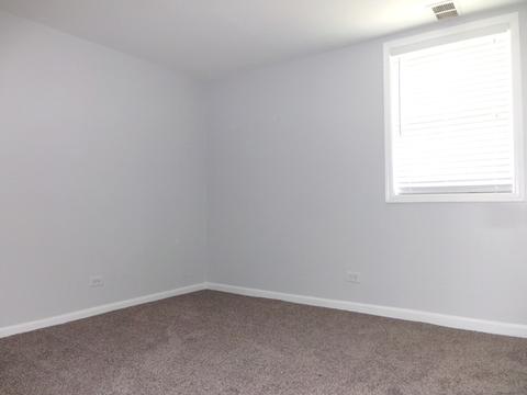 604 Columbus St, Mchenry, IL 60051 photo 8