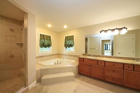 1092 Forest View Dr, Morris, IL 60450 photo 14