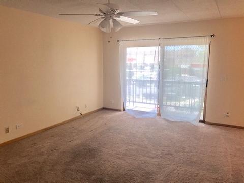 545 S River Rd #308, Des Plaines, IL 60016 photo 5