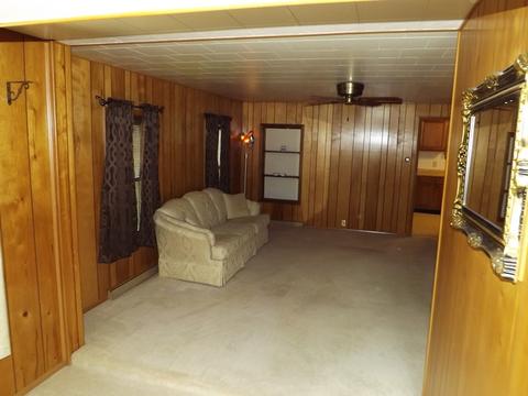912 W 9th St, Dixon, IL 61021 photo 8