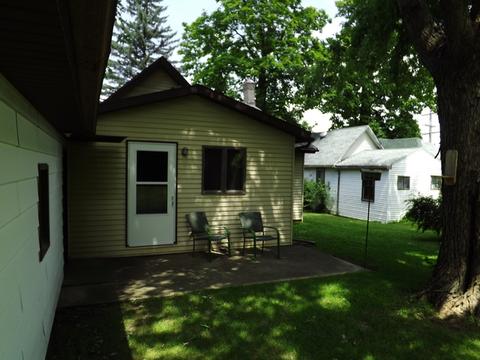 912 W 9th St, Dixon, IL 61021 photo 7