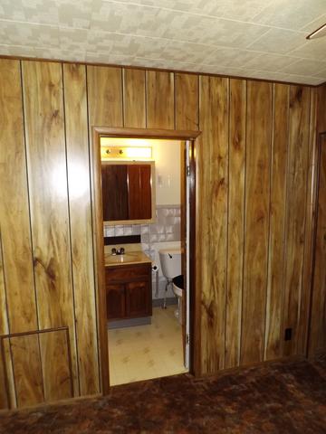 912 W 9th St, Dixon, IL 61021 photo 11