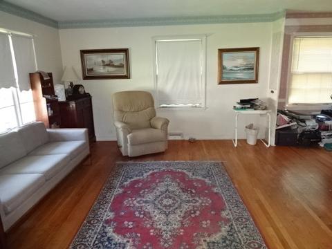 630 Crest St, Wheaton, IL 60187 photo 2