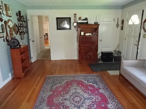 630 Crest St, Wheaton, IL 60187 photo 3