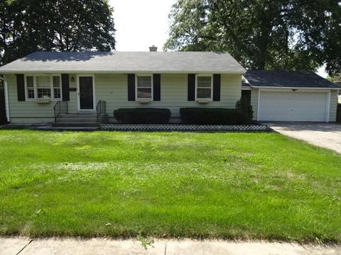 630 Crest St, Wheaton, IL 60187 photo 1