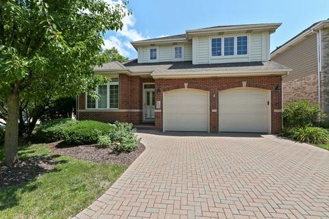 6401 Emerald Ct, Willowbrook, IL 60527 photo 1
