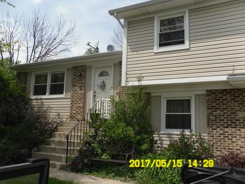 1370 Fortune Bay Ct, Hoffman Estates, IL 60192 photo 2